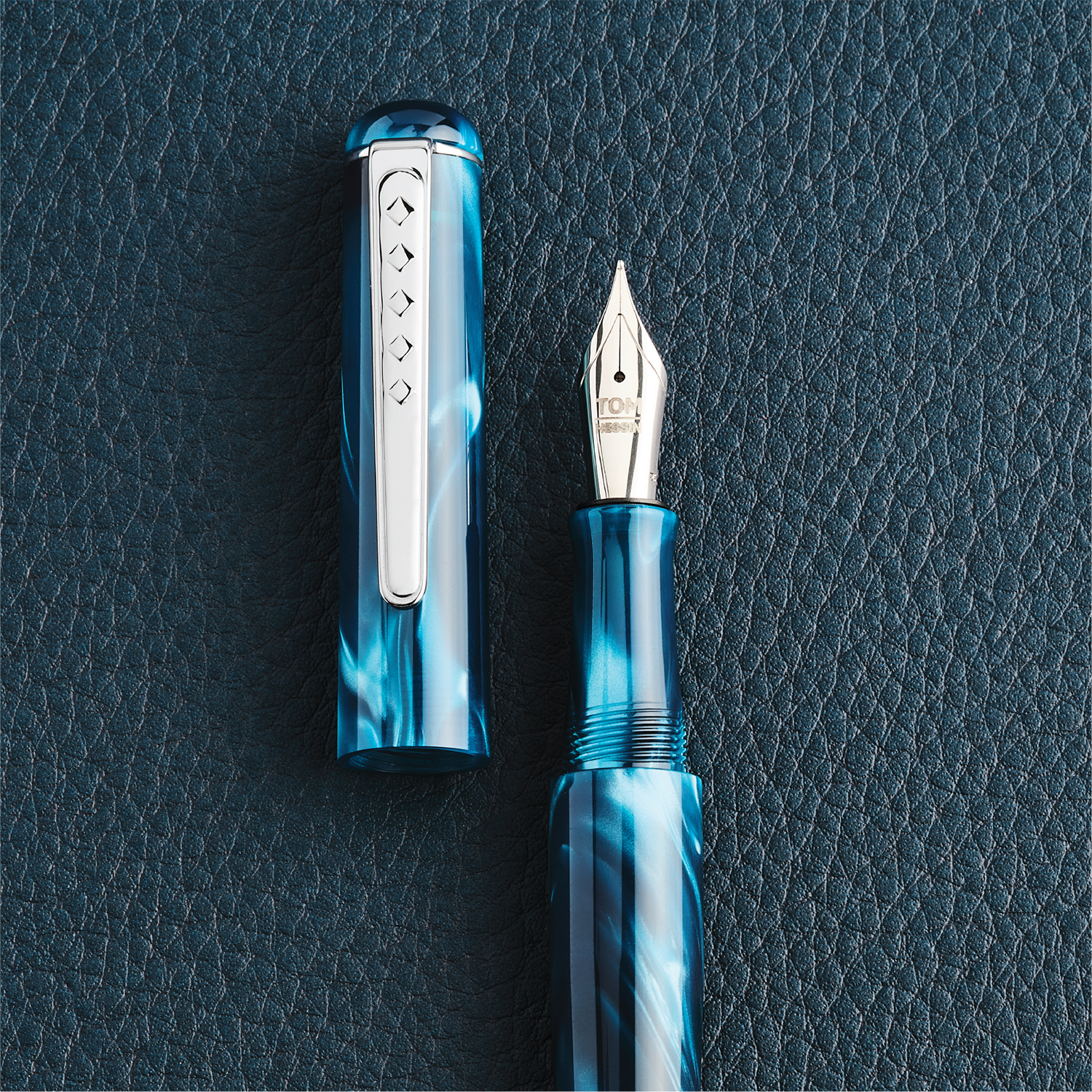 Tom Hessin Charles Collection Thames Blue Fountain pen - Vulpen